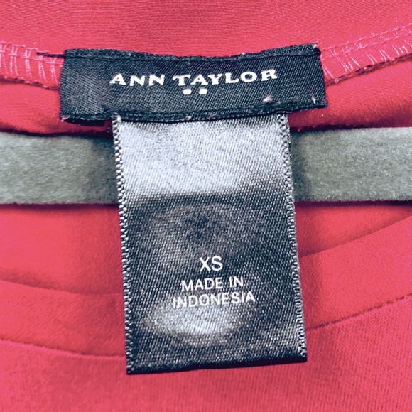 Ann Taylor Cherry Red Top - Picture 4 of 4